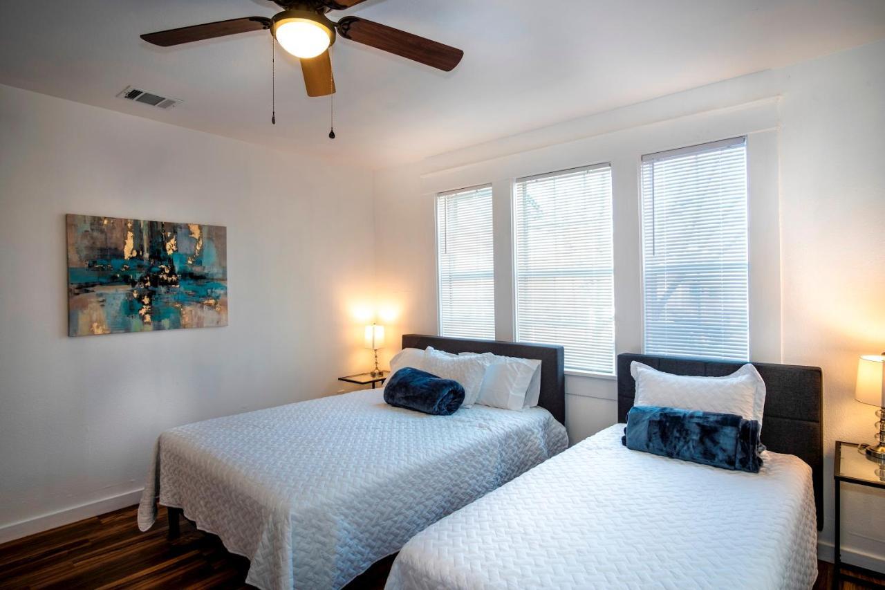 Downtown View Cozy 2Br1Ba Home Sleeps 8 San Antonio Buitenkant foto